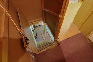 Loft Room- click for photo gallery